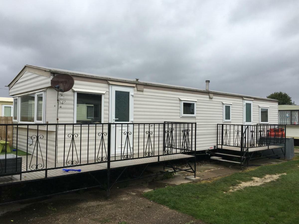 4 Bedroom Caravan Ingoldmells Skegness Exterior foto